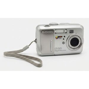 Kodak EasyShare CX7530 5MP Digital Camera w/ Batteries Memory Card Tested Works